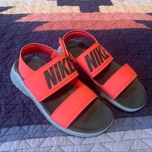 Nike Tanjun Sandals